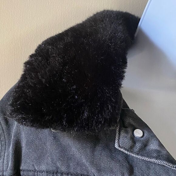 Black/grey denim jacket with removable faux fur collar sz M - Picture 4 of 16